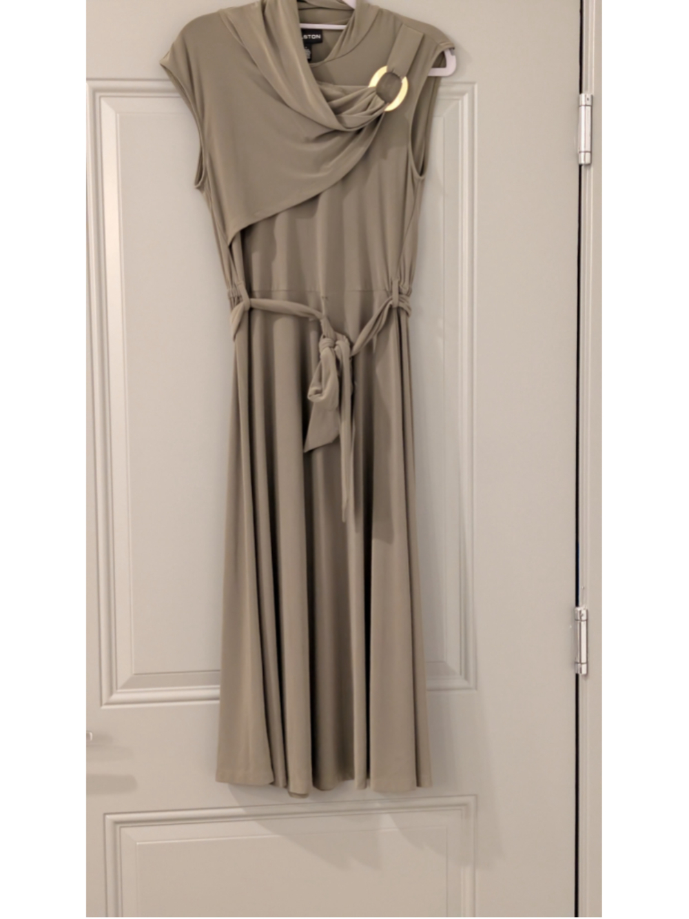 NWT Halston Sage Draped Gold Ring Belted Midi Maxi Dress Size 4 $134 - Picture 4 of 11